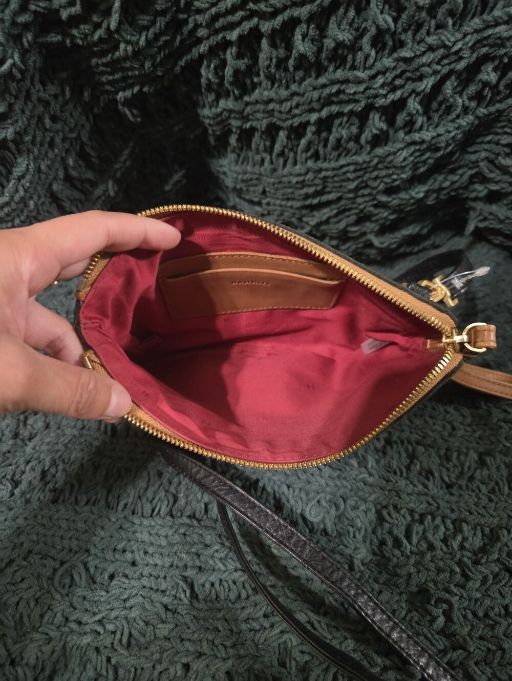 Hammitt Nash Small Crossbody Clutch Wristlet- Limited Release Dead Stock - Picture 4 of 10